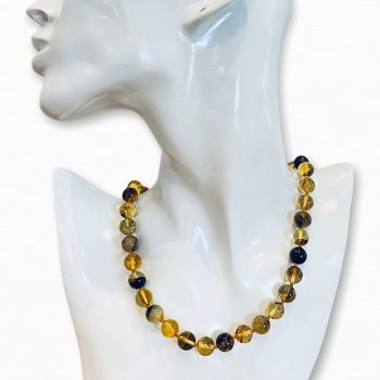 Amber necklace of perfect 9 mm multicoloured spheres
