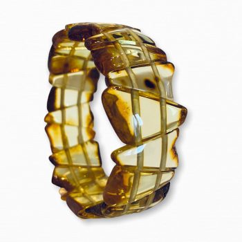 Triangular transparent amber bracelet