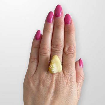 Yellowish frosted amber ring