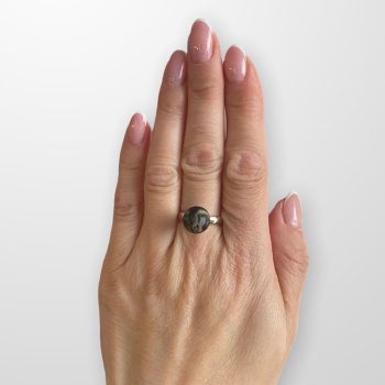 Frosted amber ring with dark patterns