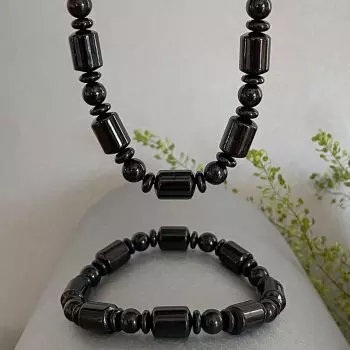 Tekinto juodo gintaro apyrankės ir vėrinio vyriškas rinkinys