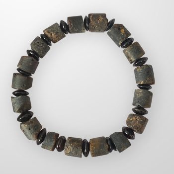 Men's amber bracelet with dark glossy and matt details