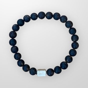 Stylish men's amber bracelet in perfect matt balls with a light central detail