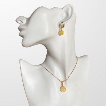 Expressive bubble-shaped yellow amber necklace and earrings set