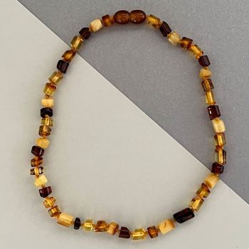 Expressive children's necklace in multicoloured amber baubles