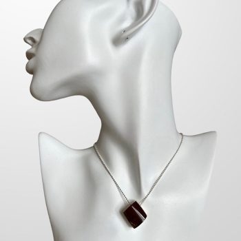 Chic diamond-shaped moose horn and dark amber necklace