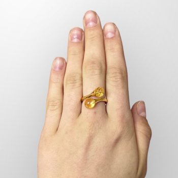 Charming bubble-shaped clear and faceted amber combination ring