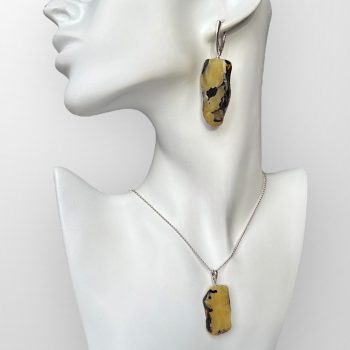 Sophisticated abstract shapes yellow amber necklace and earrings set