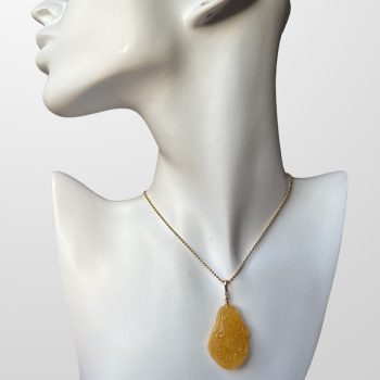 Fine engraved yellow amber neck pendant Wildflower