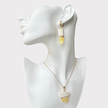 Modern elk antler and landscape amber neck pendant and earrings set