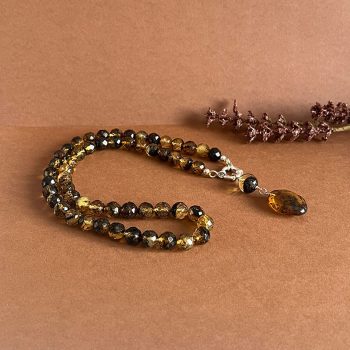 Chic faceted amber necklace, pendant and earrings set