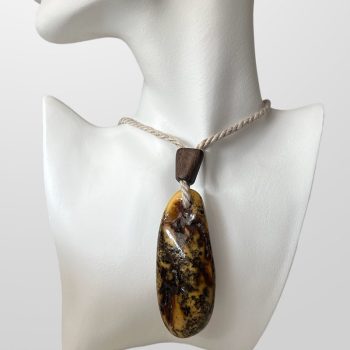 Stylish glossy foam amber pendant with black oak detail