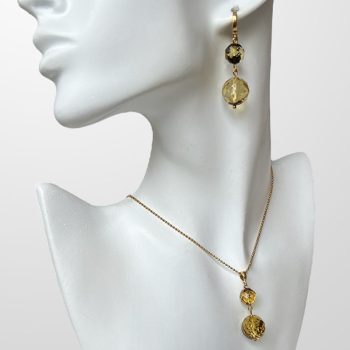 Charming set of faceted clear amber earrings and pendant