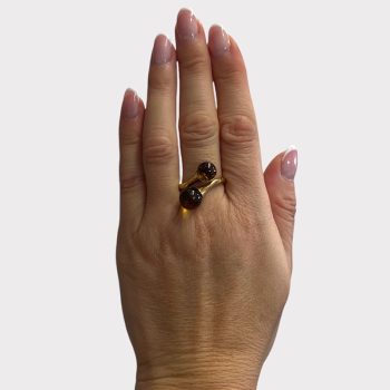 Stylish ball-shaped clear amber ring in moss amber