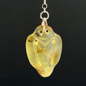 Frosted yellow amber keyring Kuršiukas