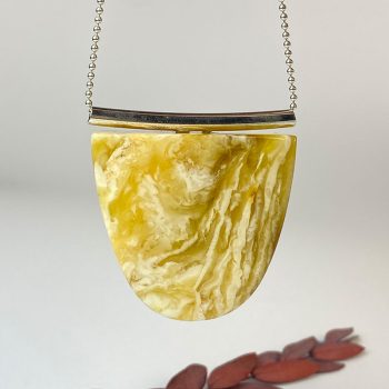 Luxury set of yellow landscape amber earrings and neck pendant