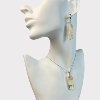 Elegant clear amber elk antler engraved earrings and pendant set