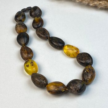 Gorgeous massive necklace in frosted clear and mossy amber