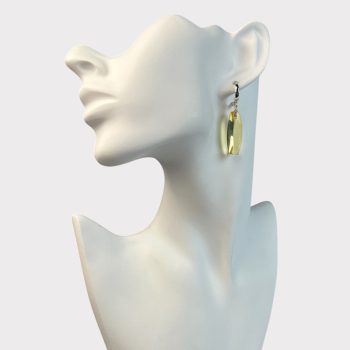 Stylish clear amber earrings