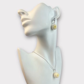 Lovely set of yellow amber elk antler earrings and necklace pendant