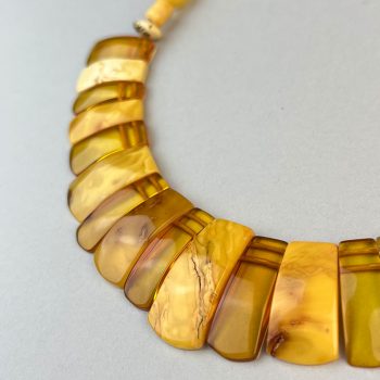 Charming yellow landscape and clear amber collé necklace