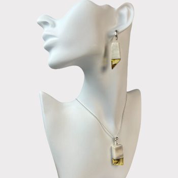 Gorgeous set of elk antler and clear amber earrings and necklace