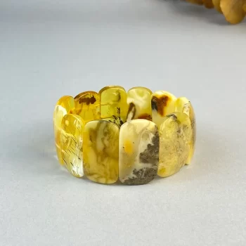 Subtili margų gludintų gintaro plytelių apyrankė 2