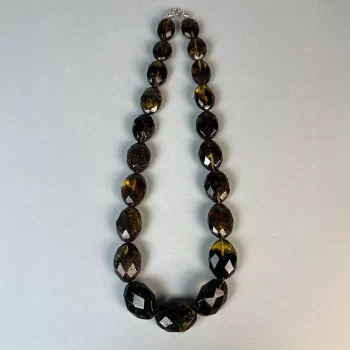 Enchanting clear faceted amber necklace 2