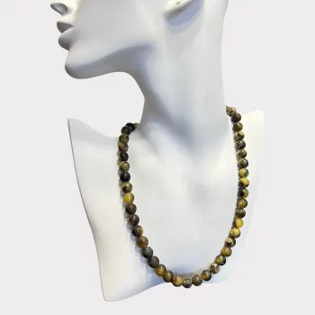 Gorgeous mossy matt amber necklace 2