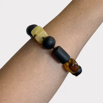Men's stylish bracelet in black oak and light speckled amber 2