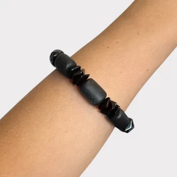 Men's stylish black oak and dark cherry amber bracelet 2