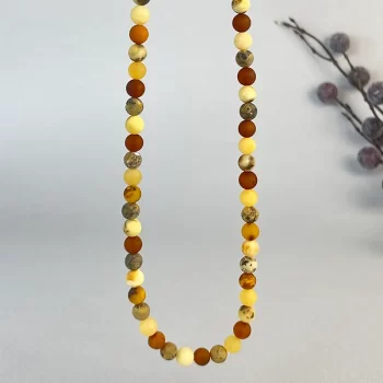 Stylish men's necklace in multicoloured matt amber beads