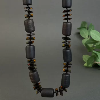 Stylish black oak and yellow amber men's bracelet and necklace set 2