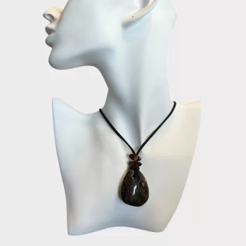 Stylish dark yellow amber men's necklace 2