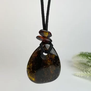 Stylish dark yellow amber men's necklace