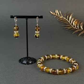 Gorgeous faceted greenish amber bracelet and earrings set