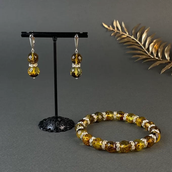 Gorgeous faceted greenish amber bracelet and earrings set