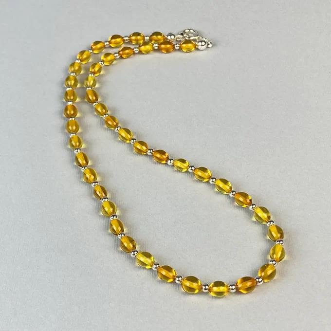 Stylish clear amber bean necklace and bracelet set 2