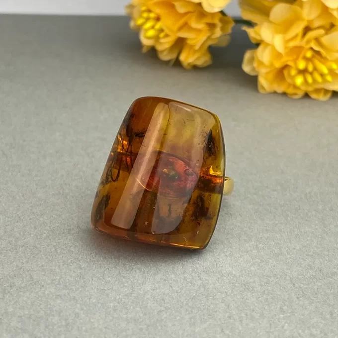Delicate clear honey coloured amber with inlays neck pendant and ring set 3