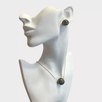 Charming dark amber pendant and earring tacks set 2