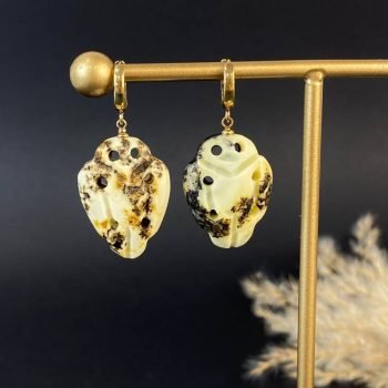 Subtilus margo putpelinio gintaro rinkinys ”Kuršiai”