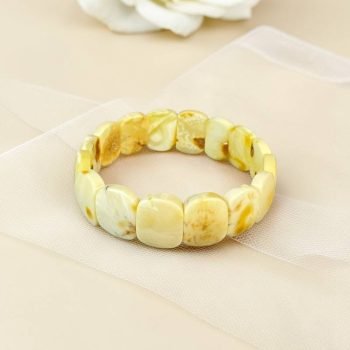 Stilinga ir prabangi karališko gintaro apyrankė