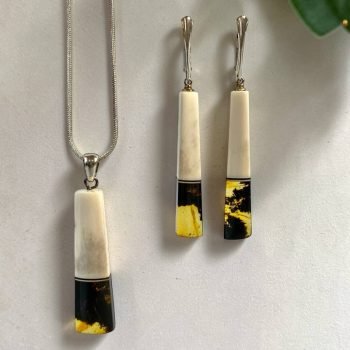 Stilingas briedžio rago ir skaidriai samaninio gintaro rinkinys