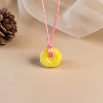 Amuleto formos medaus spalvos gintaro pakabukas (3)