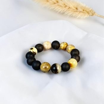 Prabangi juodojo ąžuolo ir įvairių spalvų gintaro apyrankė