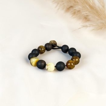 Prabangi juodojo ąžuolo ir įvairių spalvų gintaro apyrankė