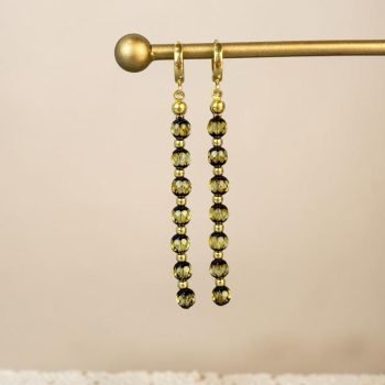 Stilingi ir prabangūs žalsvo facetuoto gintaro auskarai